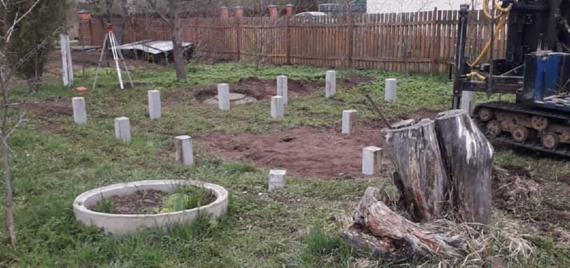 Фундамент на забивных ЖБ сваях